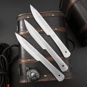 1pc/3pcs Outdoor dart knife stainless steel dart knife outdoor knife training straight fly rotary practice darts (quantity: 3pcs)